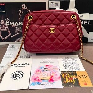 Chanel quilted tote Beauty bag gwp large red and gold crossbody